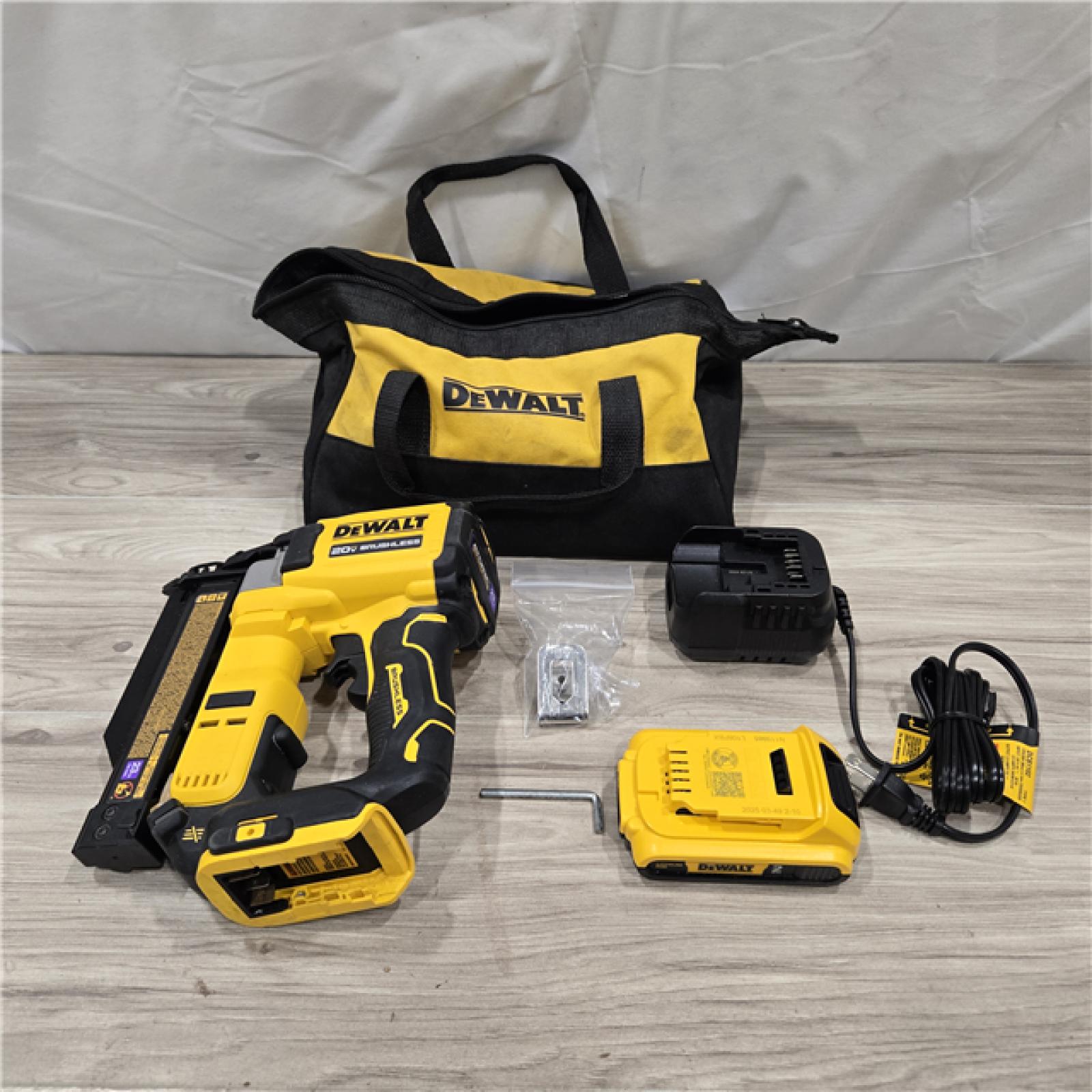 AS-IS DeWalt DCN623D1 20V MAX Atomic Compact Cordless Pin Nailer Kit