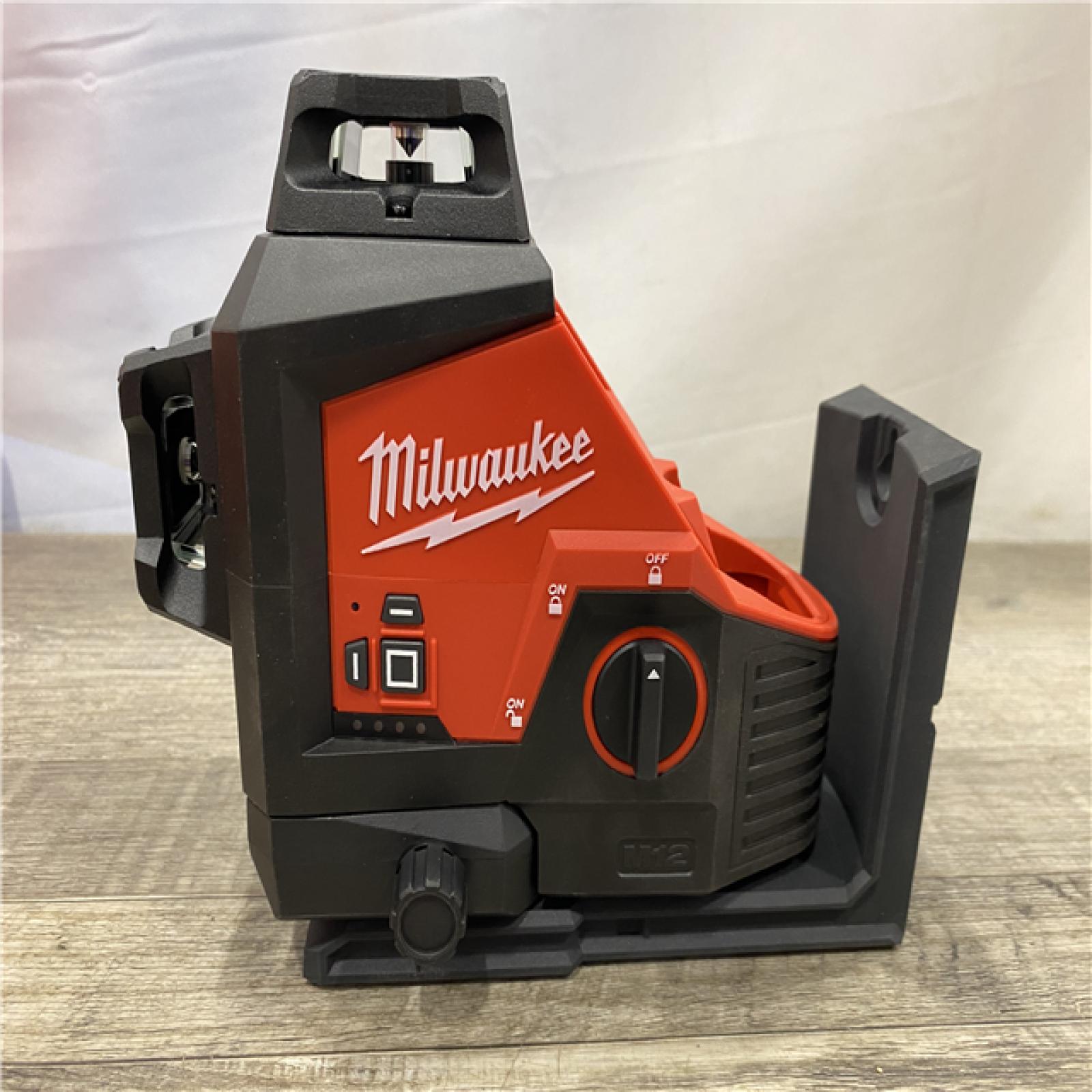 AS-IS Milwaukee 12-Volt Lithium-Ion Cordless Green 250 ft. 3-Plane Laser Level Kit