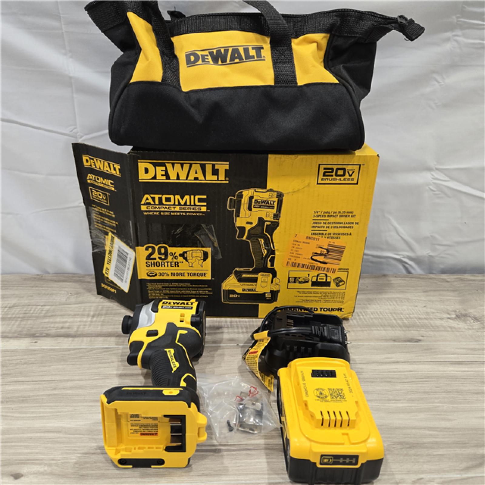 LIKE NEW! - DeWalt 20V MAX ATOMIC 1/4 in. Cordless Brushless 3-Speed Impact Driver Kit (Battery & Charger)