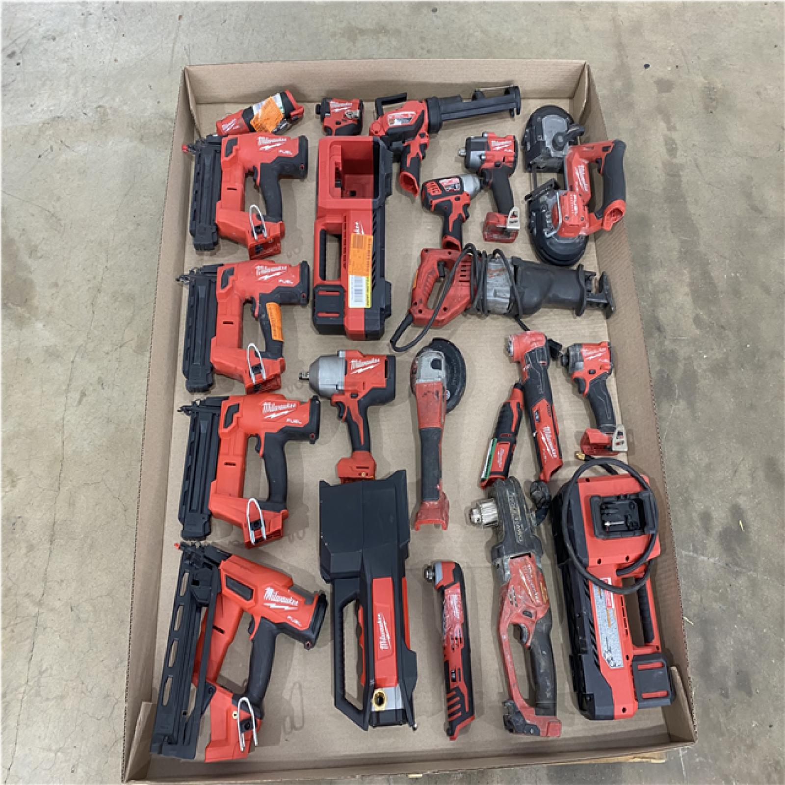 Houston Location - AS-IS LOOSE TOOL PALLET