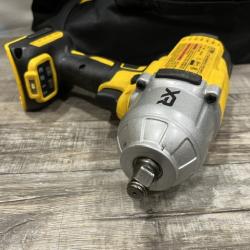 AS-IS DEWALT 20V MAX Lithium-Ion Cordless 1/2 in. Impact Wrench Kit