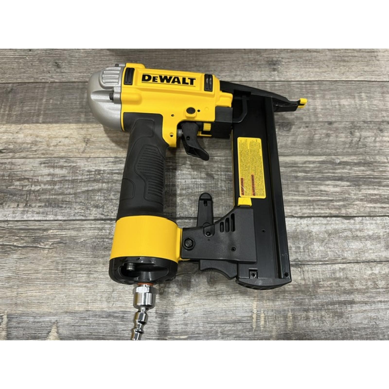NEW - DEWALT Pneumatic 18-Gauge 1/4 in. Crown Corded Stapler