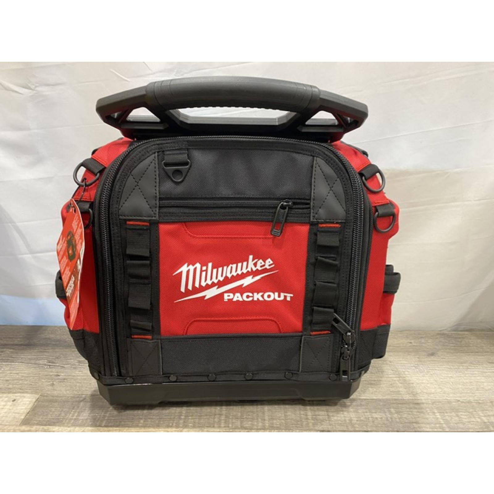 NEW - Milwaukee PACKOUT 15 in. Structured Tool Bag