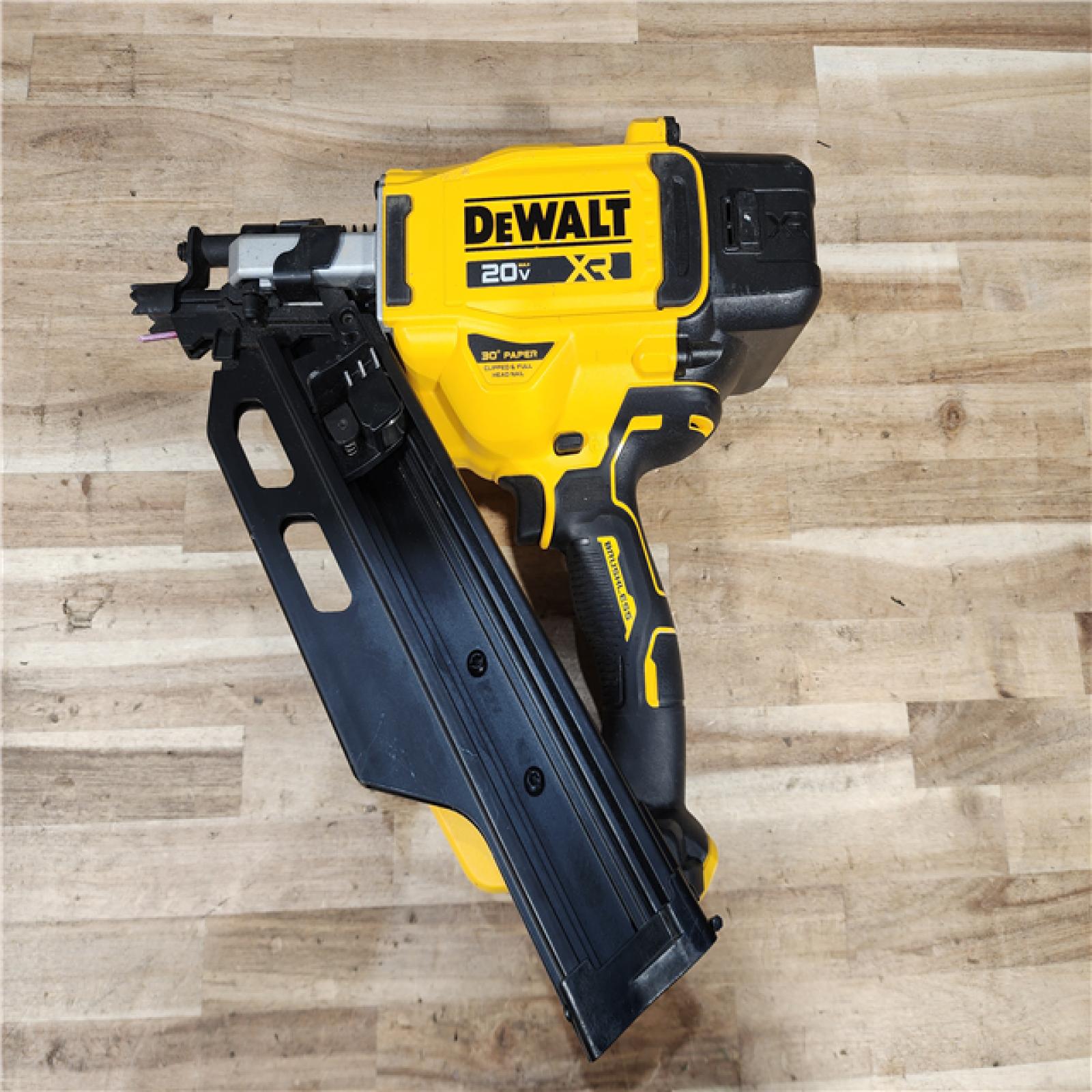 HOUSTON LOCATION - AS-IS DEWALT 20V 30 Degree Cordless Framing Nailer (Tool-Only)