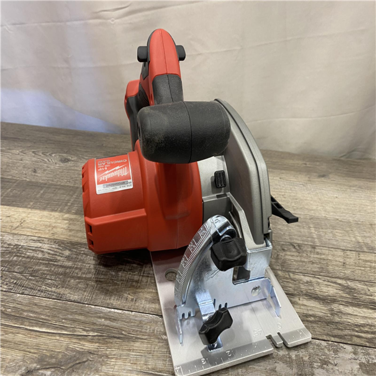 AS-IS Milwaukee 18V Lithium-Ion Cordless 6-1/2 in. Circular Saw (Tool-Only)