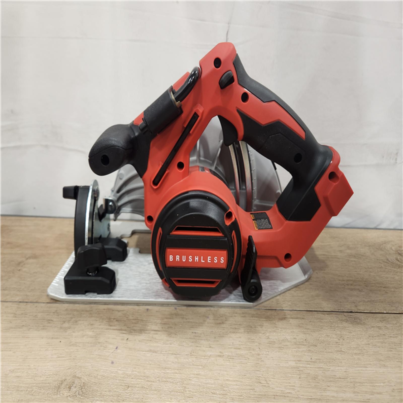 AS-IS- Milwaukee M18 7-1/4  18V Brushless Circular Saw (Bare Tool)