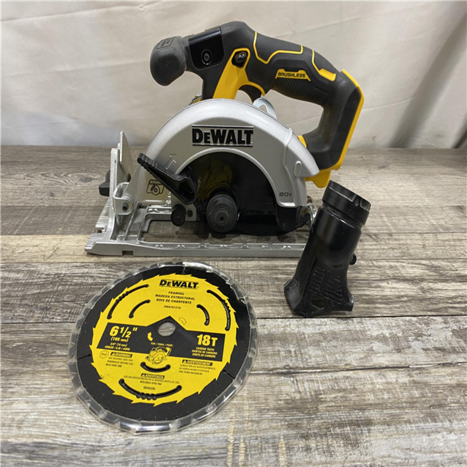 AS-IS DEWALT 20V MAX Cordless Brushless 6-1/2 in. Sidewinder Style Circular Saw (Tool Only)