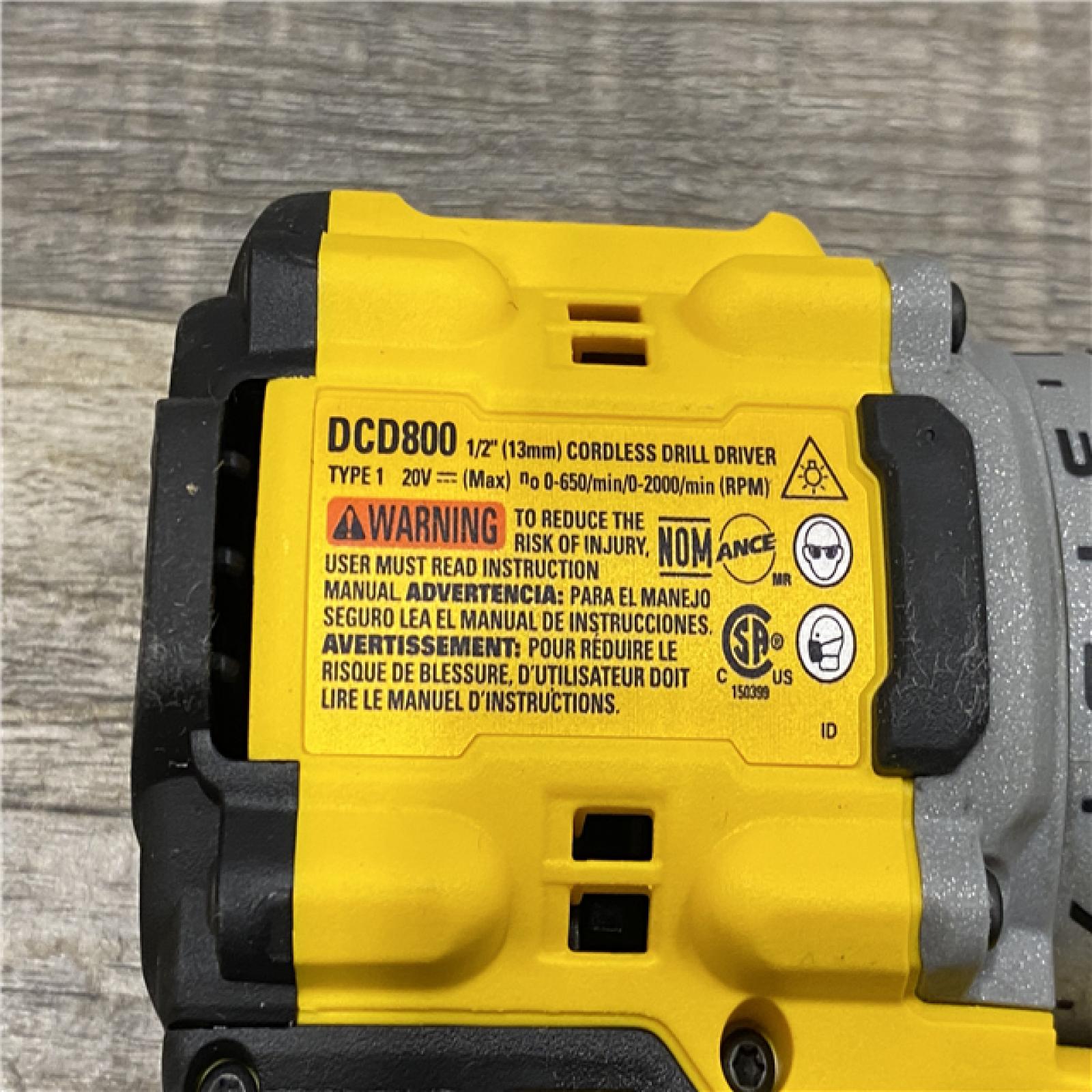 AS-IS DEWALT 20V MAX XR Cordless Drill/Driver  ATOMIC Impact Driver 2 Tool Combo Kit