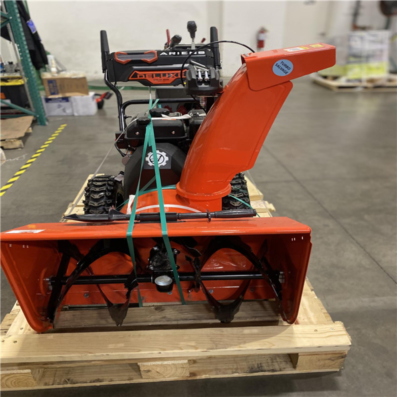 Dallas Location - As-Is Ariens Deluxe 28 in. 252cc Gas Snow Blower