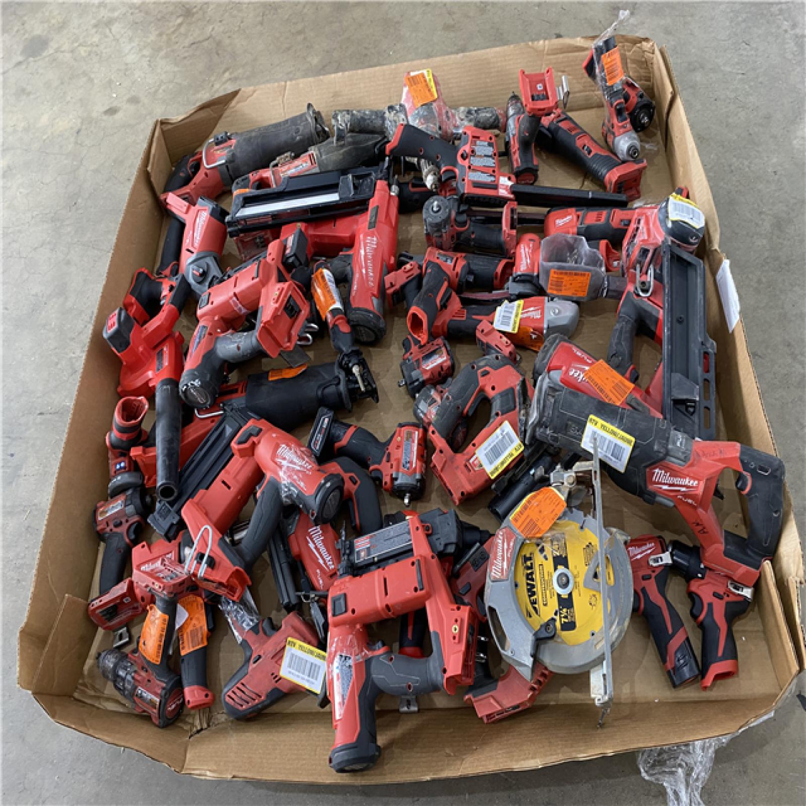 Houston Location AS IS - Tool Pallet