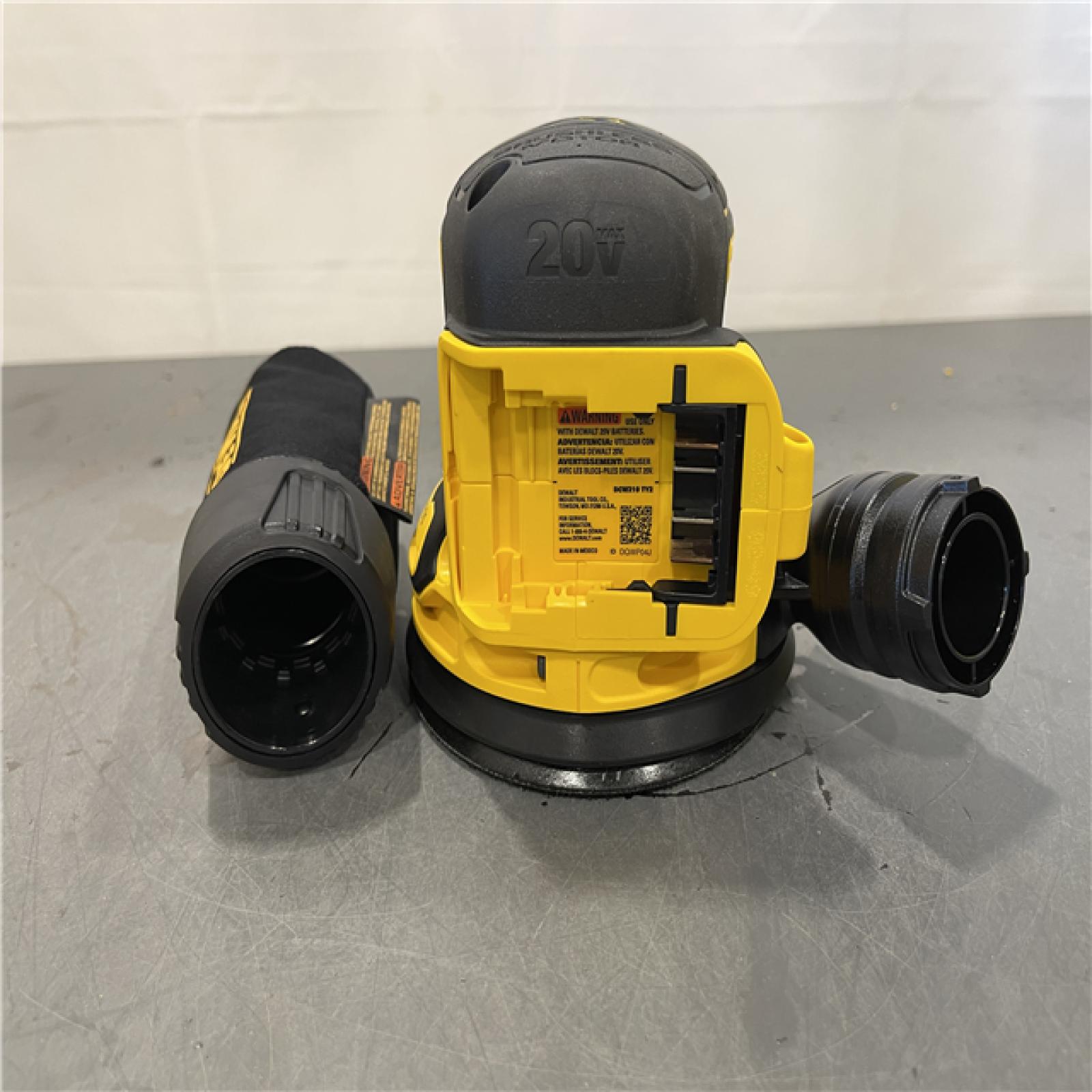 AS-IS - DEWALT 20V MAX XR Cordless Brushless 5 in. Random Orbital Sander