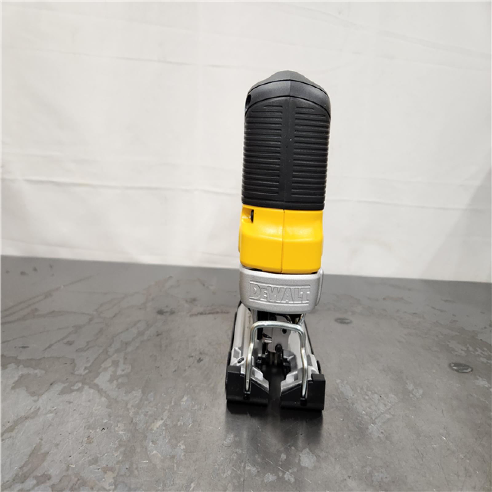 AS-IS- 20V MAX XR Cordless Brushless Jigsaw (Tool Only)