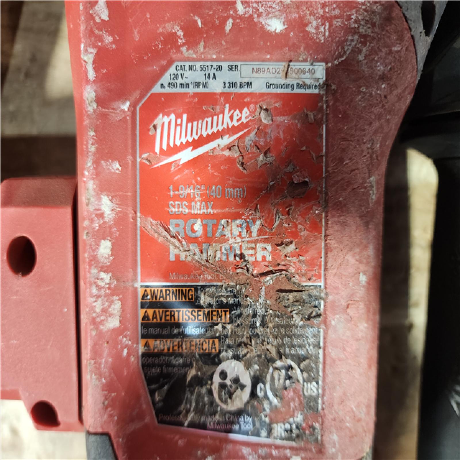 HOUSTON LOCATION - AS - IS Milwaukee 1-9/16 in. SDS-Max Rotary Hammer
