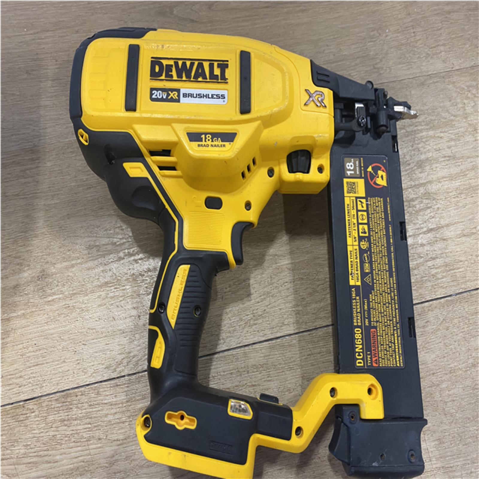 AS-IS DEWALT 20V MAX XR 18 Gauge Cordless Brad Nailer (Tool Only)