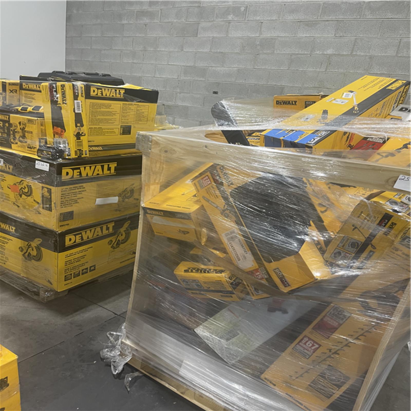 Pittston Location As-Is Power Tools Partial Truckload (10 pallets) 2512-A