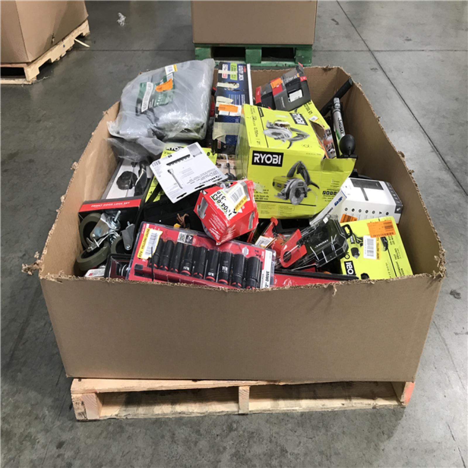 CALIFORNIA AS-IS HARDWARE & TOOL PALLET