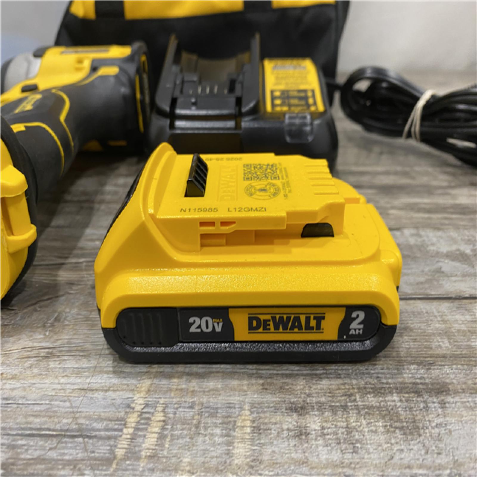 AS-IS DEWALT Atomic 20V Max Lithium-Ion Brushless Cordless Compact 1/4 in. Impact Driver Kit