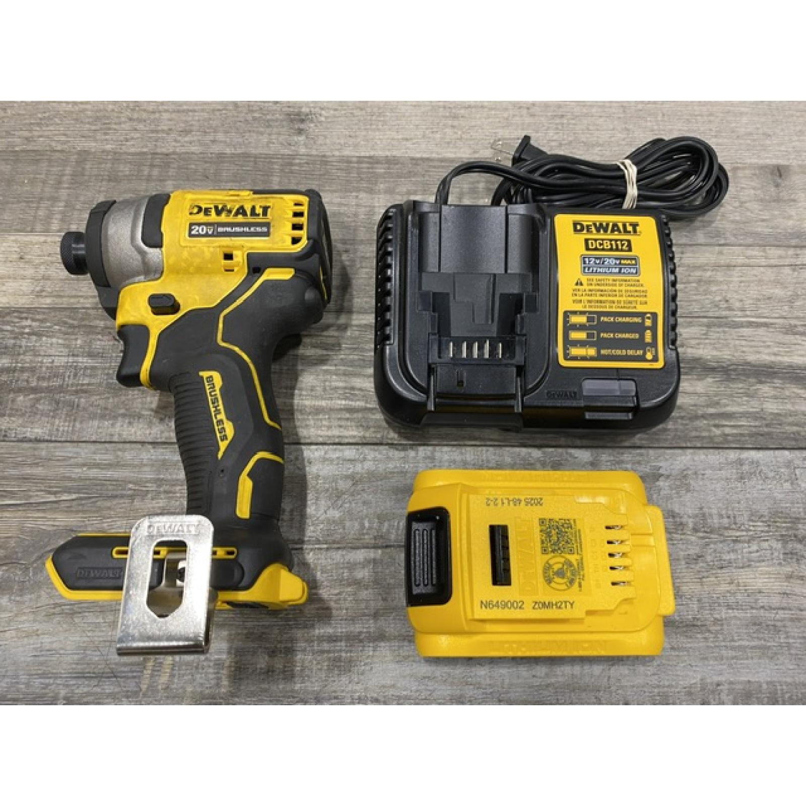 AS-IS DEWALT Atomic 20V Max Lithium-Ion Brushless Cordless Compact 1/4 in. Impact Driver Kit