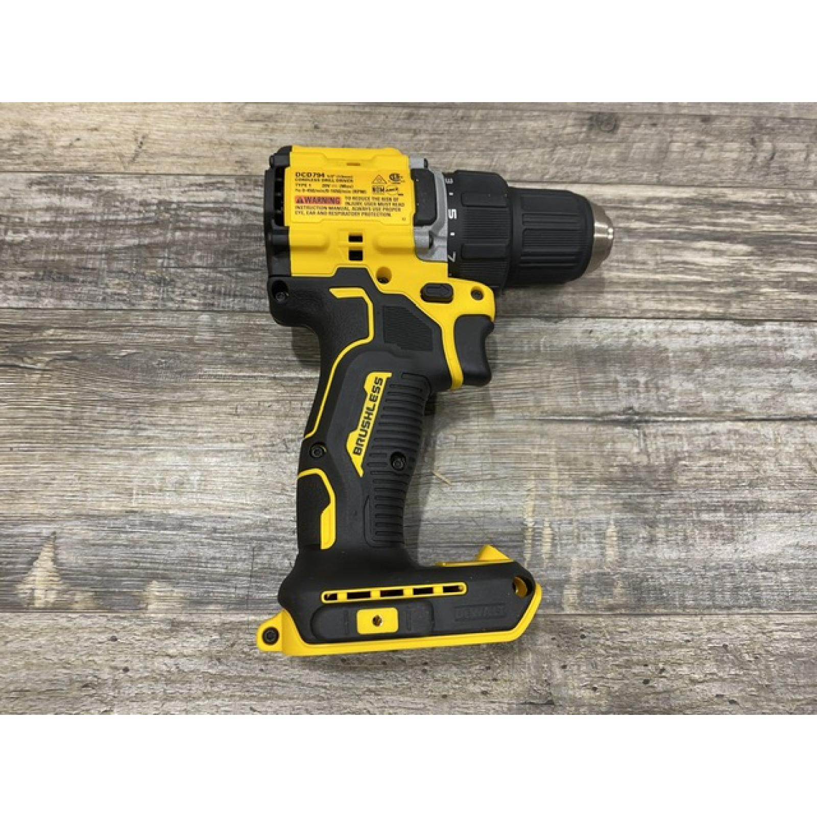 AS-IS DEWALT Atomic 20V Lithium-Ion Cordless Compact 1/2 in. Drill/Driver Kit