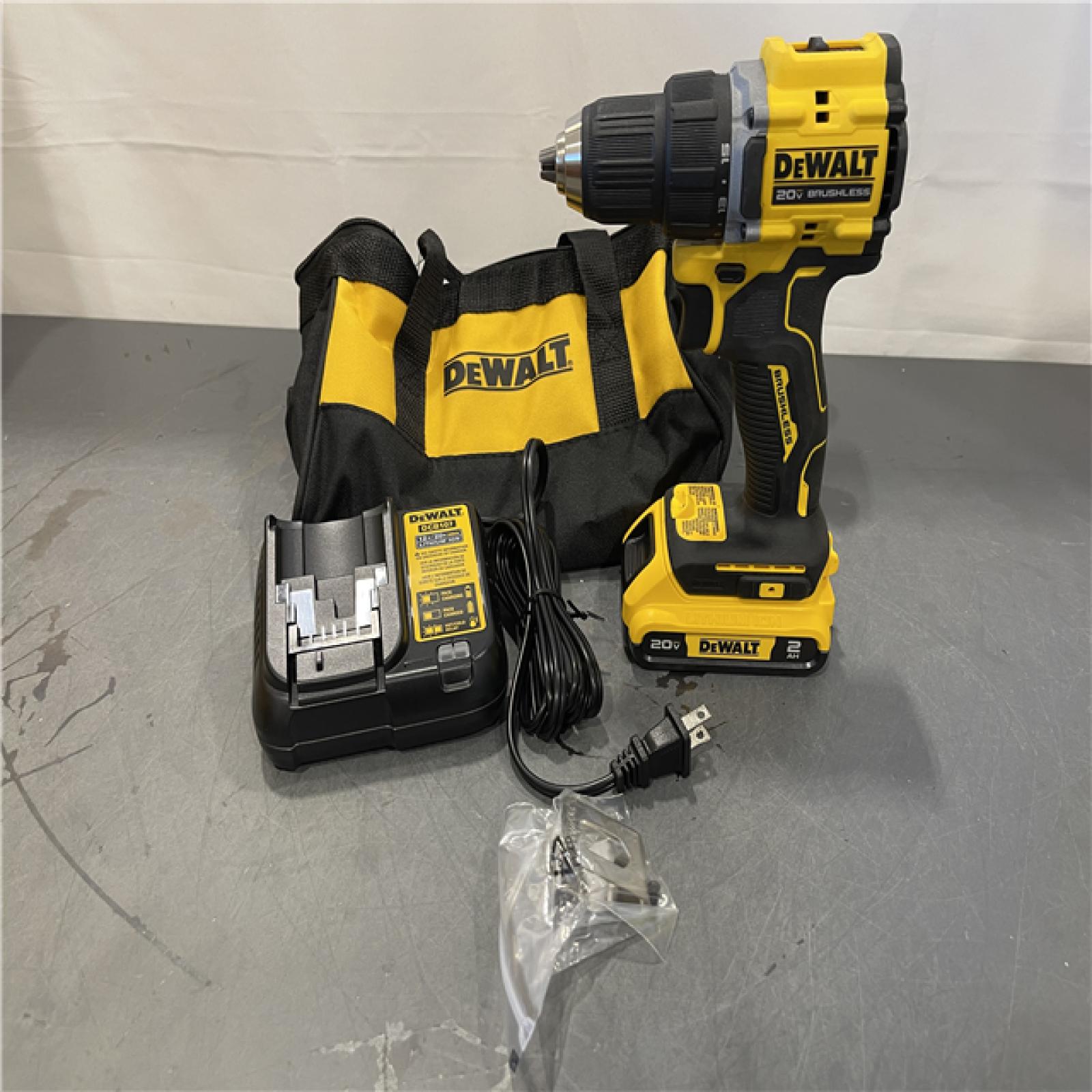 AS-IS - DEWALT ATOMIC COMPACT SERIES 20V MAX* Brushless Cordless 1/2 Drill/Driver Kit