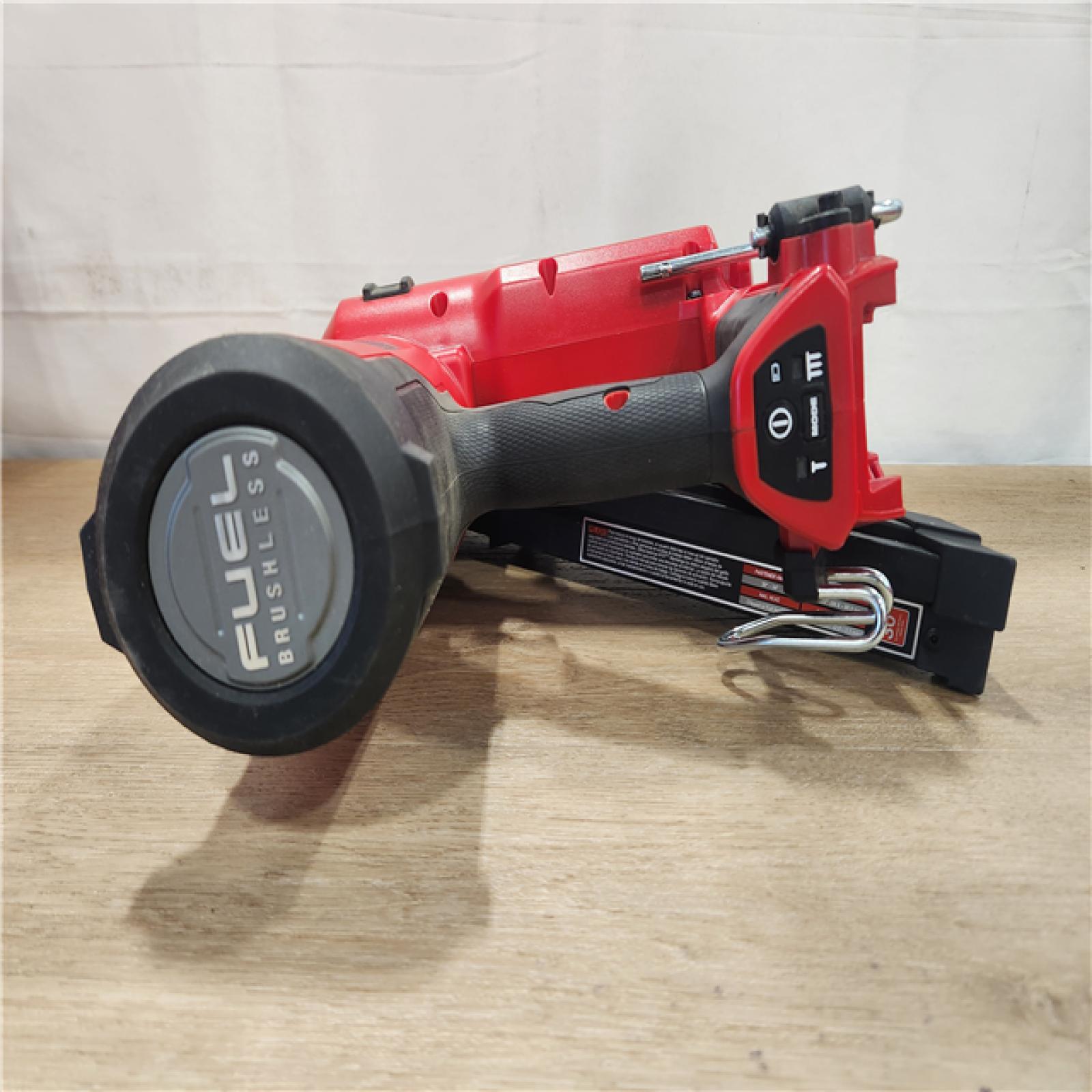 AS-IS- MILWAUKEE 21 DEGREE FRAMING NAILER (TOOL ONLY)