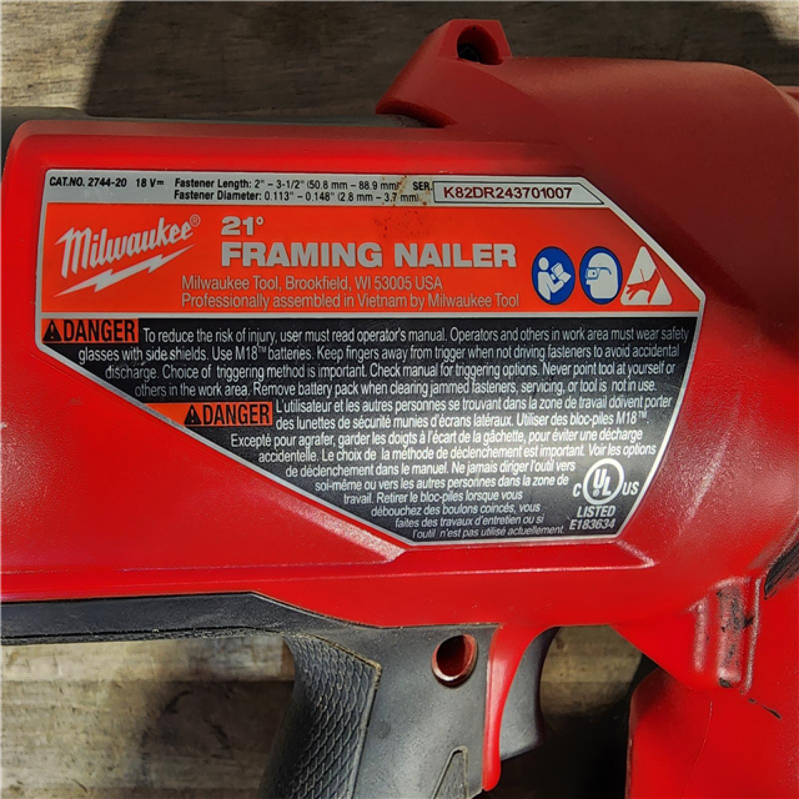 HOUSTON LOCATION - AS-IS Milwaukee 2744-20 M18 FUEL 3-1/2 in. 18V 21-Degree Lithium-Ion Brushless Cordless Framing Nailer (Tool-Only)