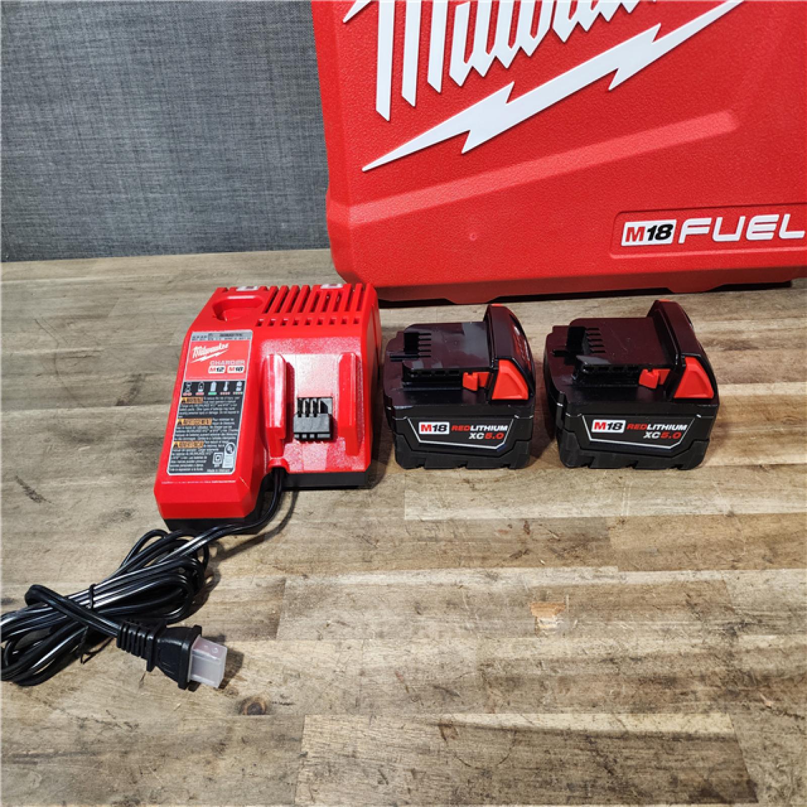 HOUSTON LOCATION - AS-IS (APPEARS LIKE NEW) MILWAUKEE FUEL 18V Lithium-Ion Brushless Cordless Hammer Drill and Impact Driver Combo Kit
