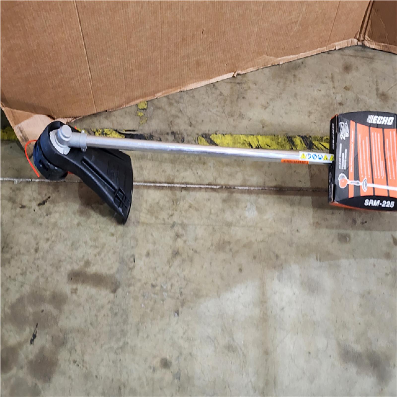 HOUSTON LOCATION - AS-IS Echo SRM-225 21.2cc 2 Stroke Fuel Efficient Durable Gas Straight Shaft Trimmer