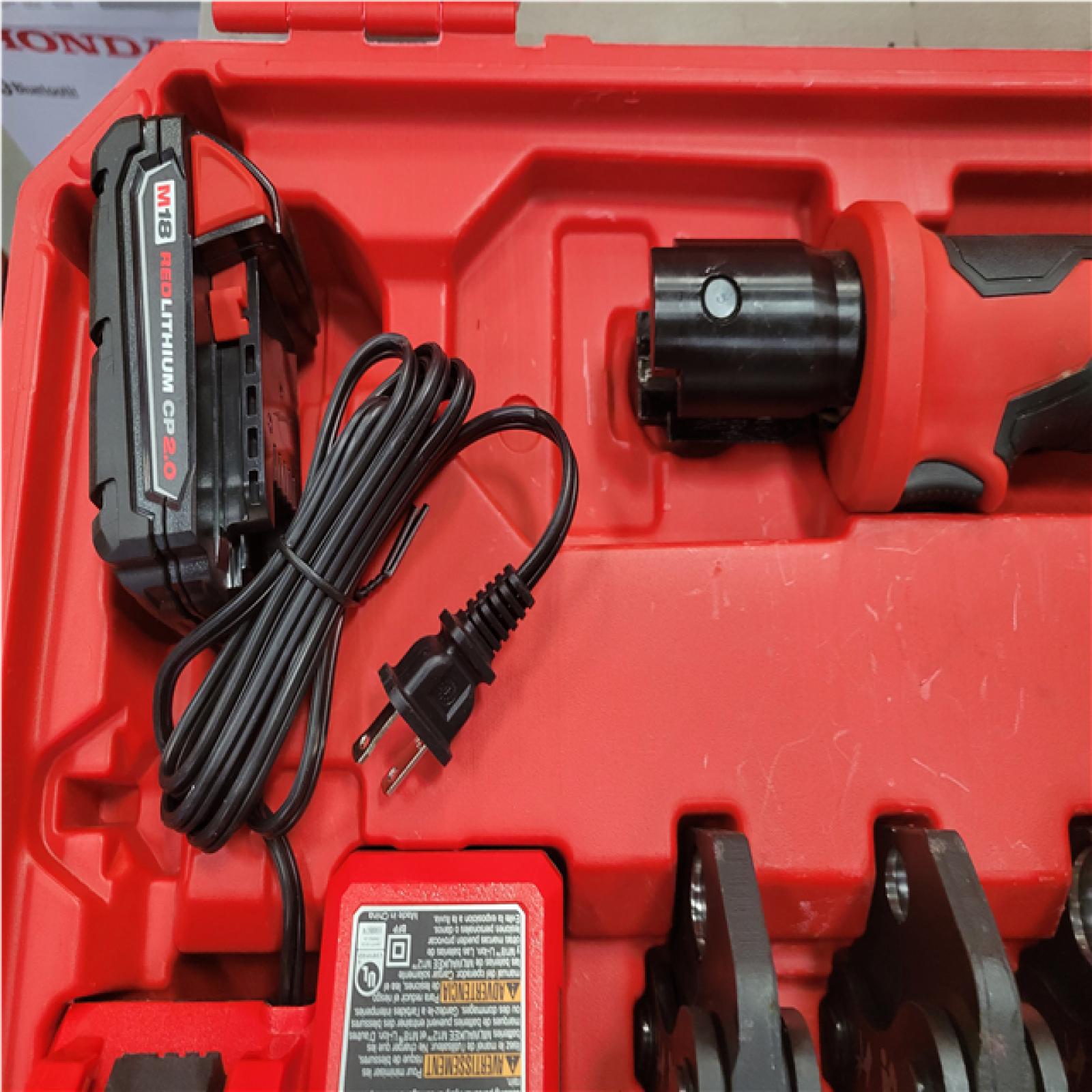 CALIFORNIA AS-IS MILWAUKEE M18 SHORT THROW PRESS TOOL W/ VIEGA PUREFLOW JAWS