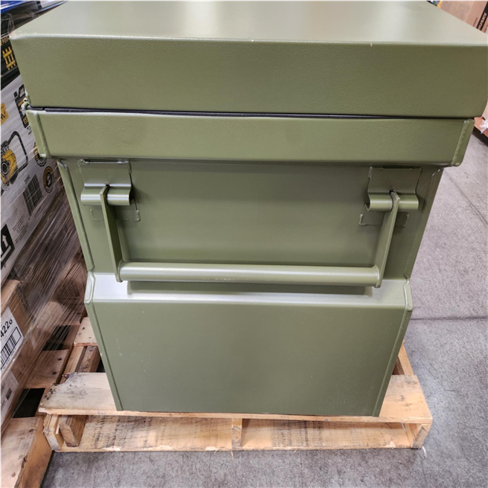 Phoenix LIKE NEW Husky 48 in. W x 24 in. D x 27.6 in. H Matte Army Green Steel Jobsite Box