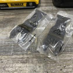 AS-IS DEWALT 20V MAX XR Cordless Brushless 3-Speed Oscillating Multi Tool Kit