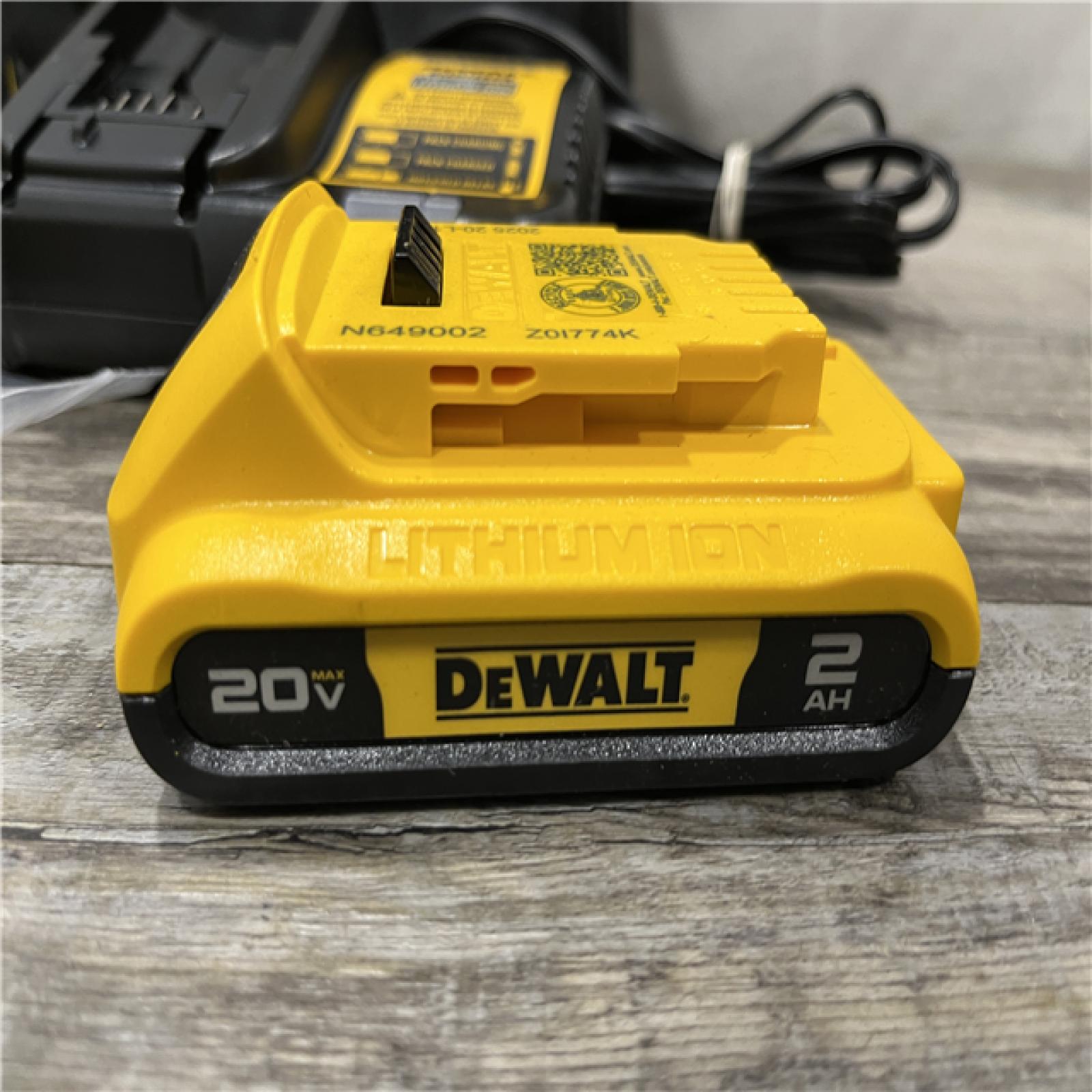 AS-IS DEWALT Atomic 20V Max Lithium-Ion Brushless Cordless Compact 1/4 in. Impact Driver Kit