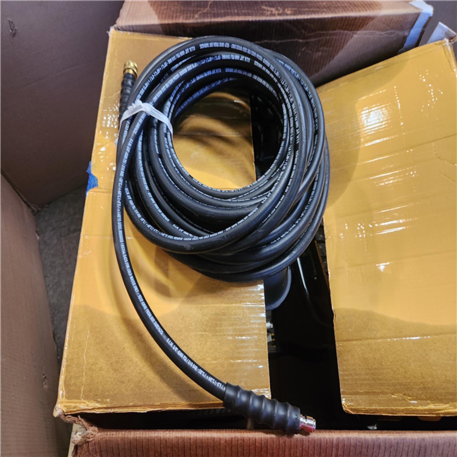 Phoenix LIKE NEW DEWALT 4400 PSI 4.0 GPM Cold Water Gas Pressure Washer
