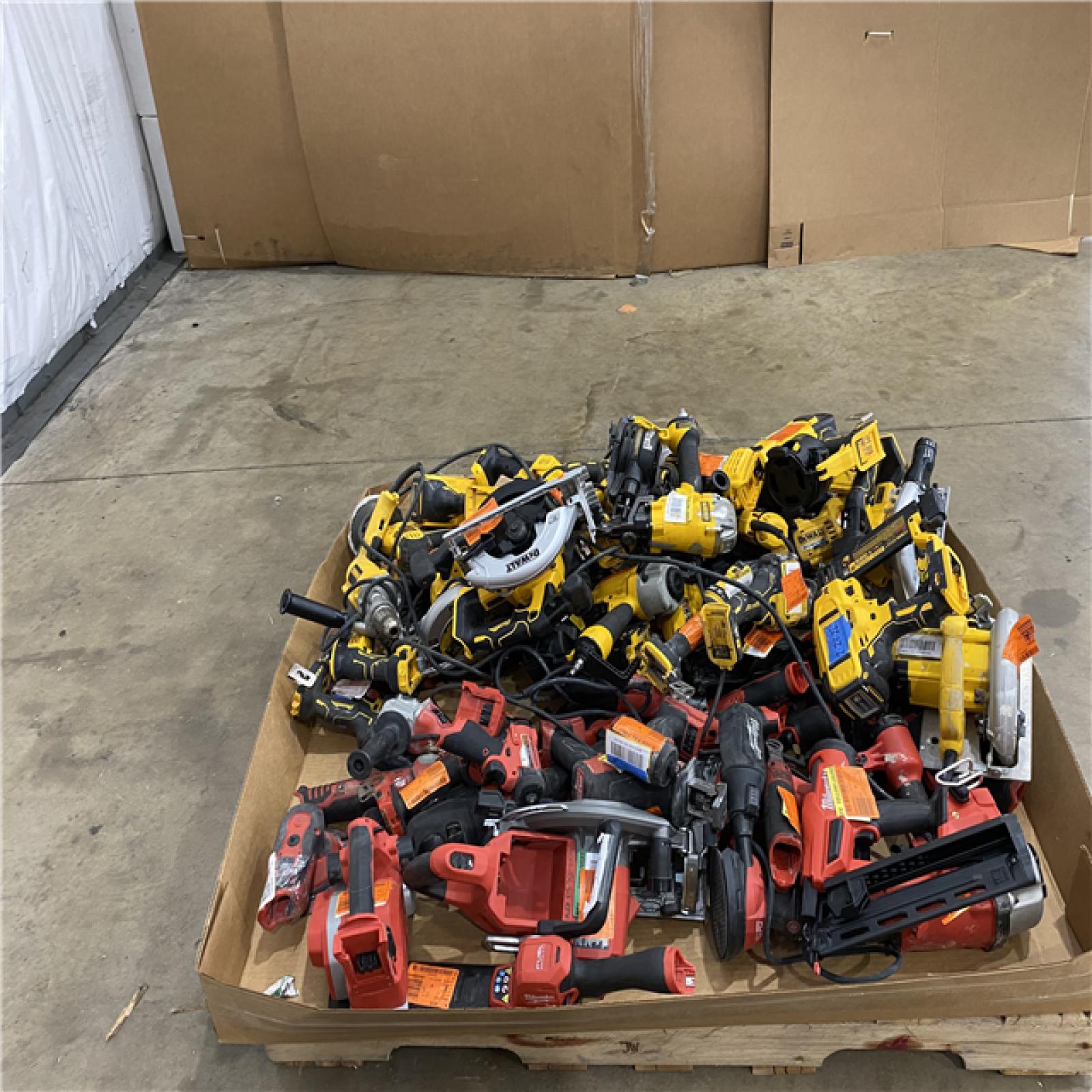 Houston Location AS IS - Tool Pallet