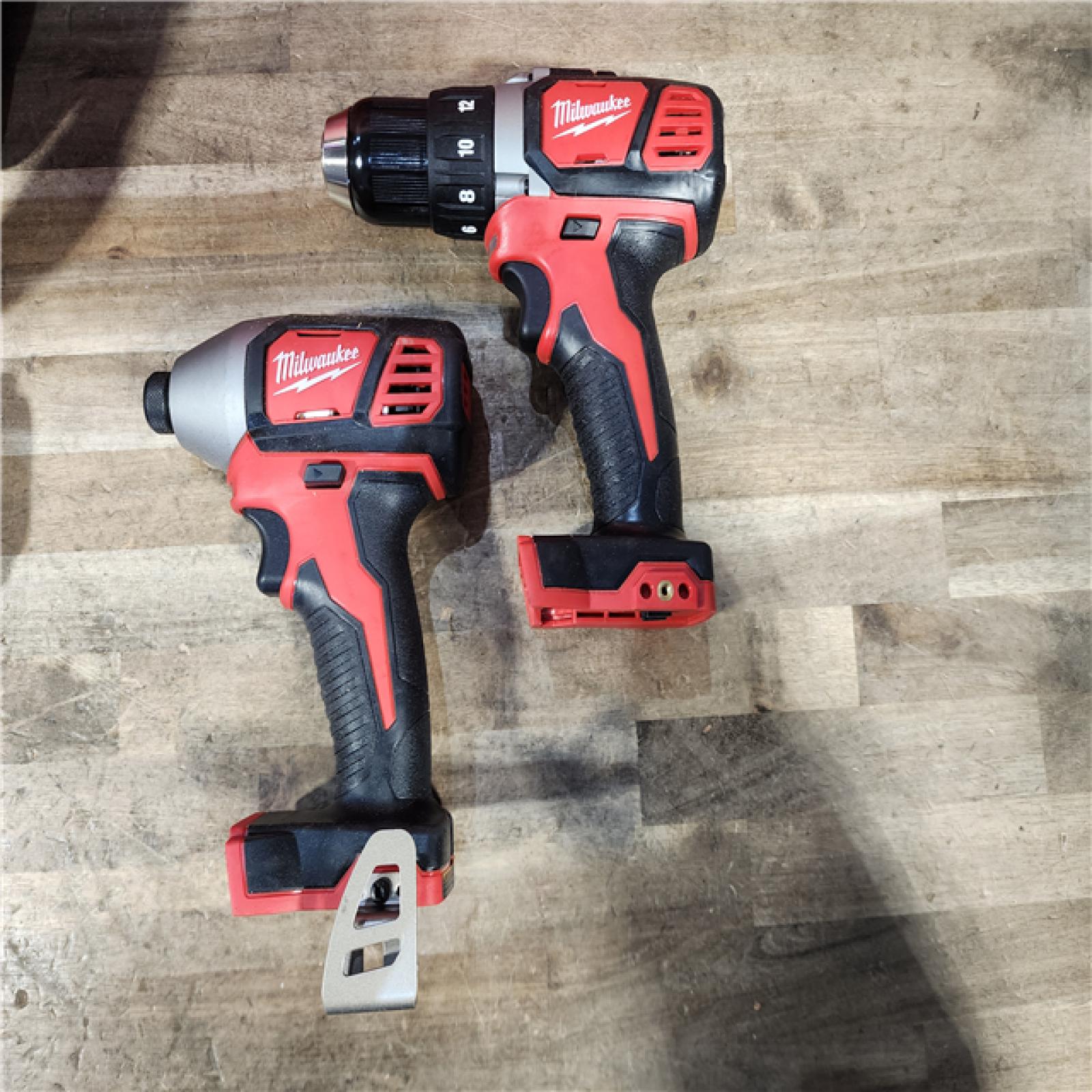 HOUSTON LOCATION - AS-IS Milwaukee M18 Brushed Cordless (2-Tool) Drill/Driver and Impact Driver Kit