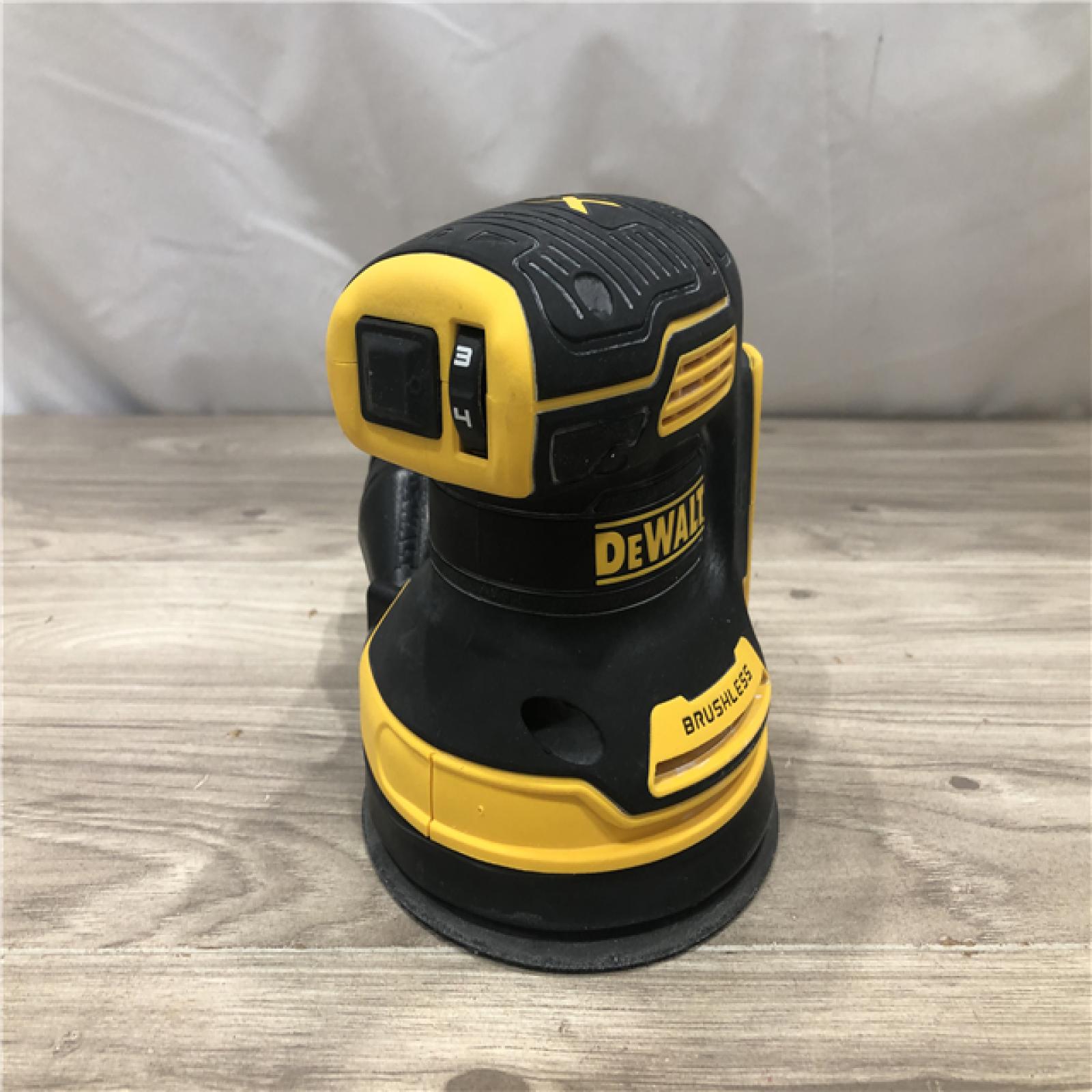 AS-IS DEWALT 20V MAX XR Cordless 5 in. Random Orbital Sander (Tool Only)