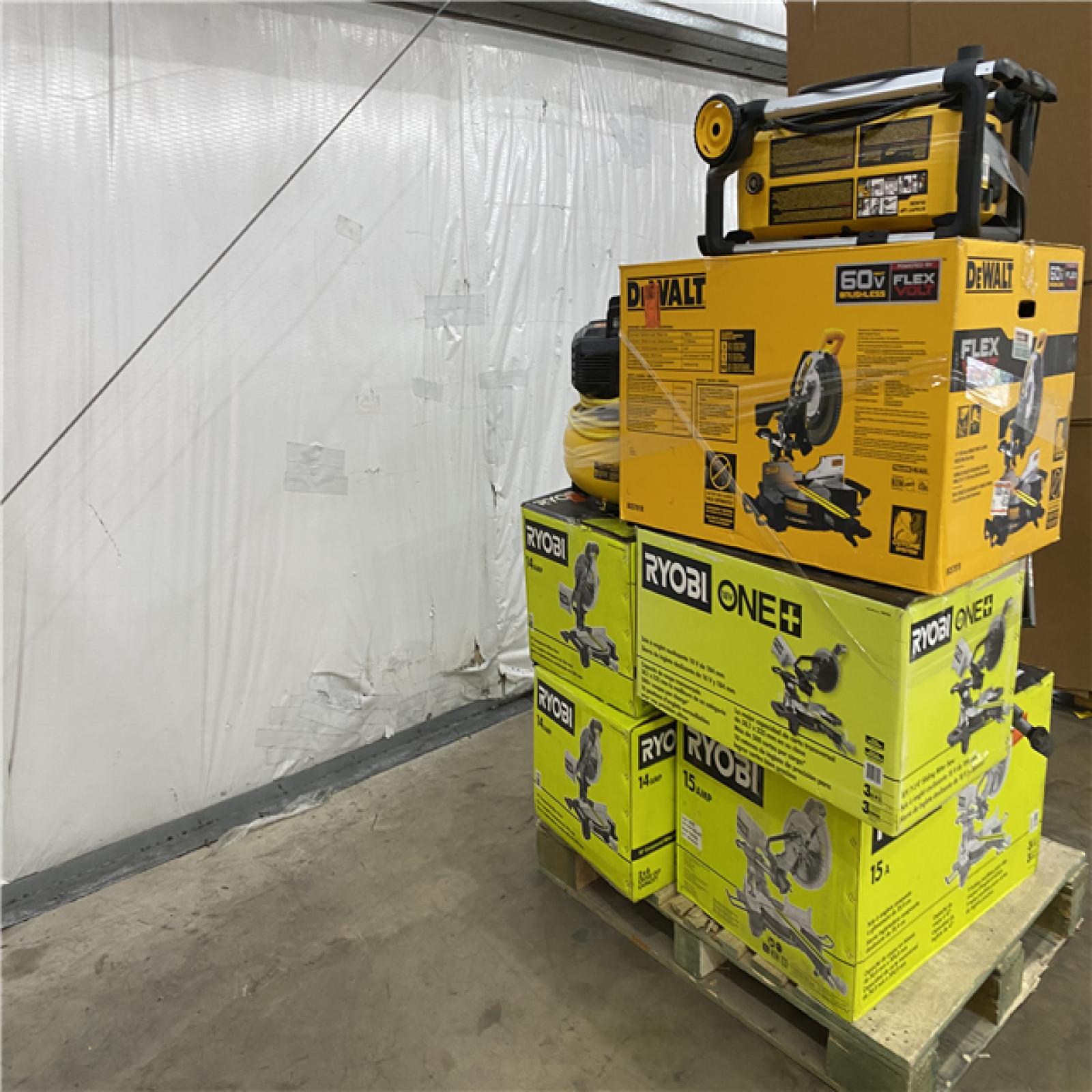 Houston Location AS IS - Tool Pallet