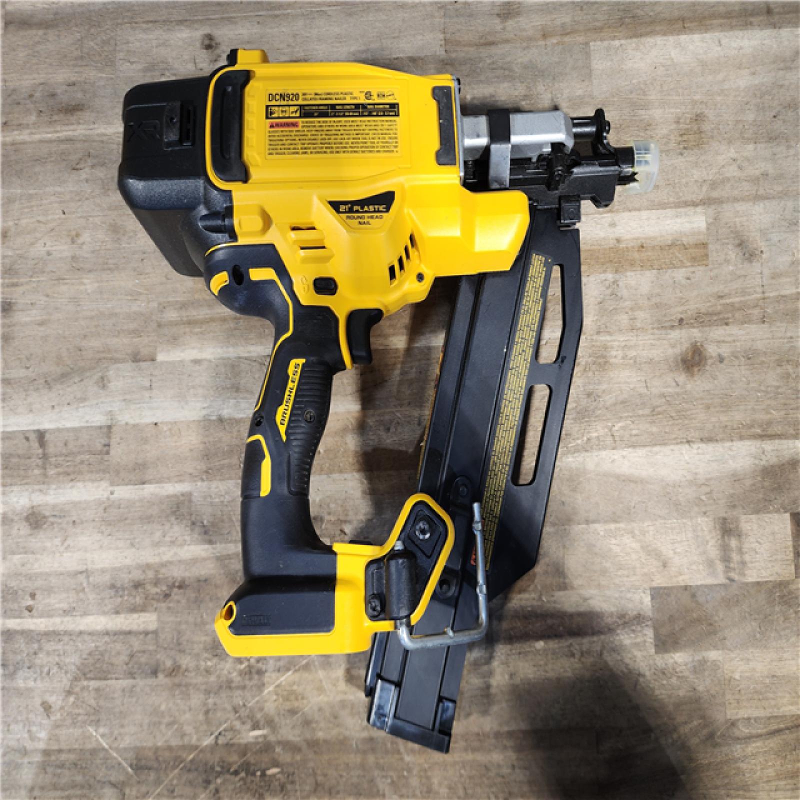 HOUSTON LOCATION - AS-IS DEWALT 20-Volt 21° Cordless Framing Nailer (Tool-Only)