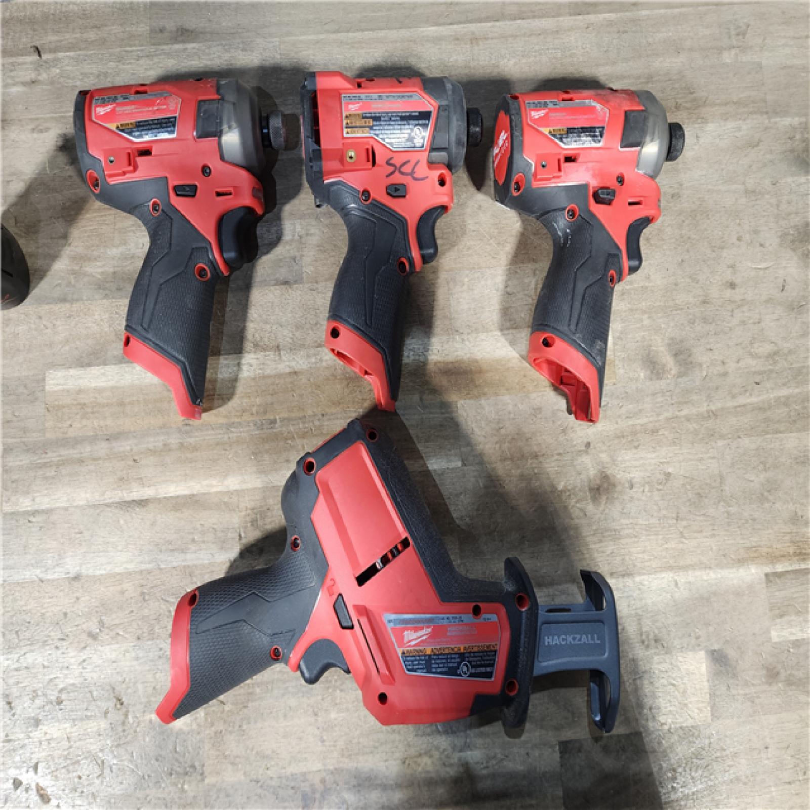 HOUSTON LOCATION - AS-IS MILWAUKEE 4 TOOL COMBO KIT W/ (2) BATTERY & CHARGER