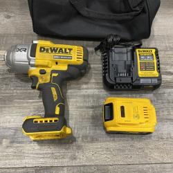 AS-IS DEWALT 20V MAX Lithium-Ion Cordless 1/2 in. Impact Wrench Kit