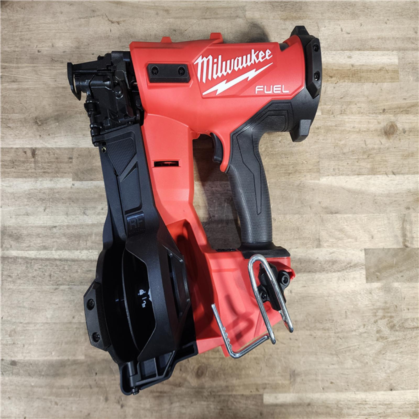 HOUSTON LOCATION - AS-IS (APPEARS LIKE NEW) Milwaukee M18 FUEL Coil Roofing Nailer (TOOL ONLY)