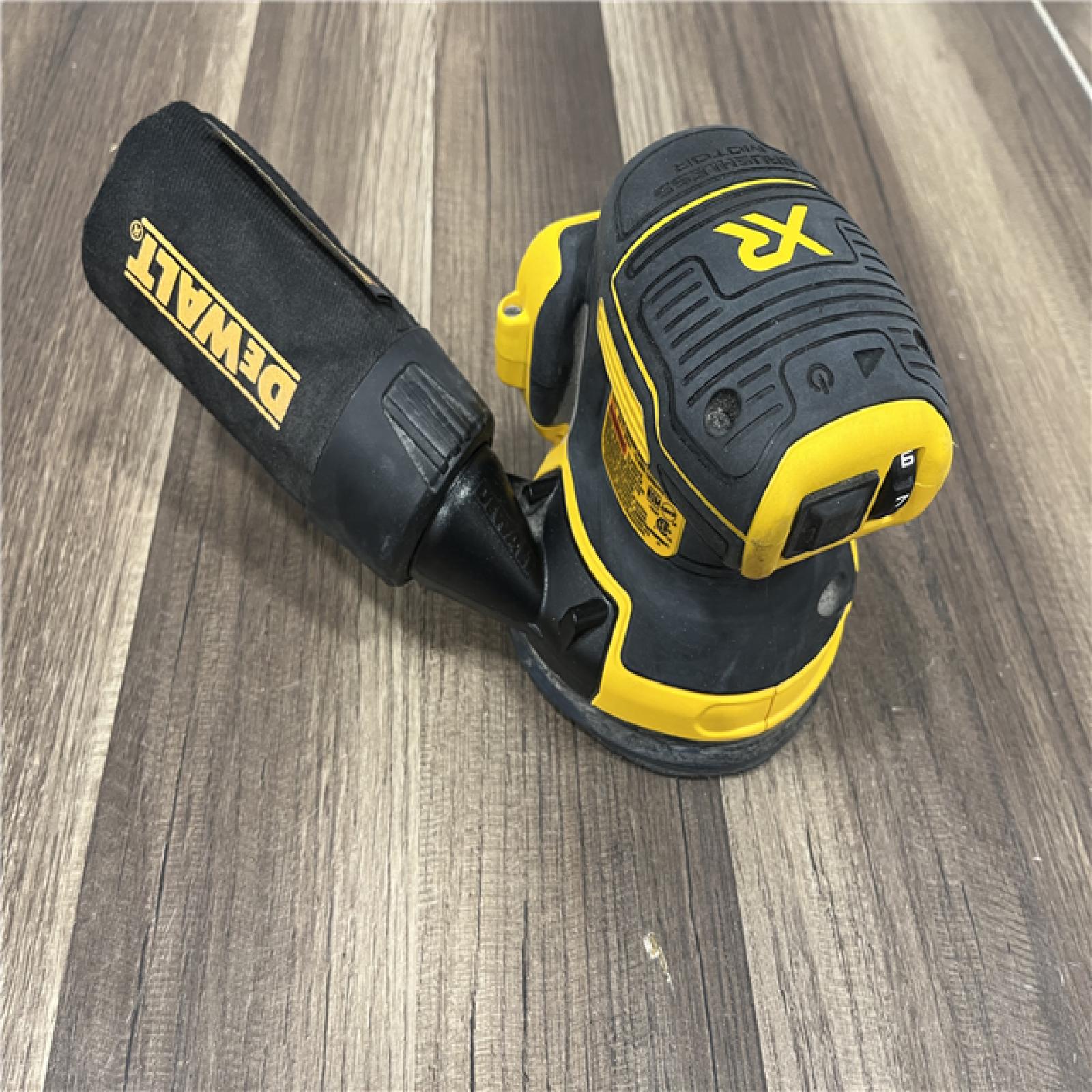 GOOD DEWALT 20V MAX XR Cordless Brushless 5 in. Random Orbital Sander (Tool Only)