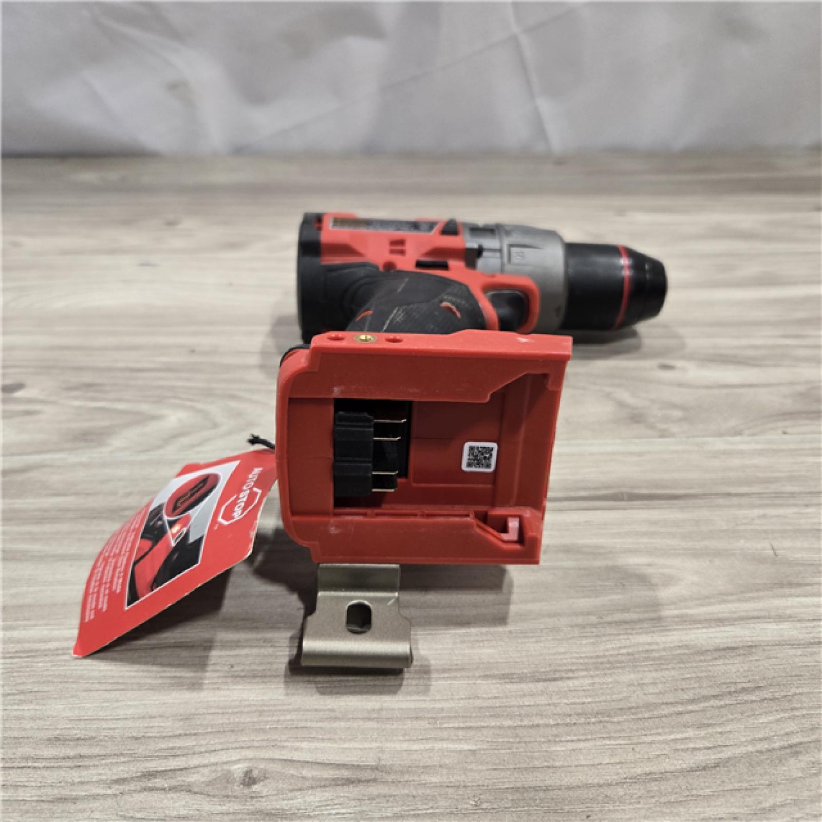 AS-IS Milwaukee 2904-20 12V 1/2  Hammer Drill/ Driver