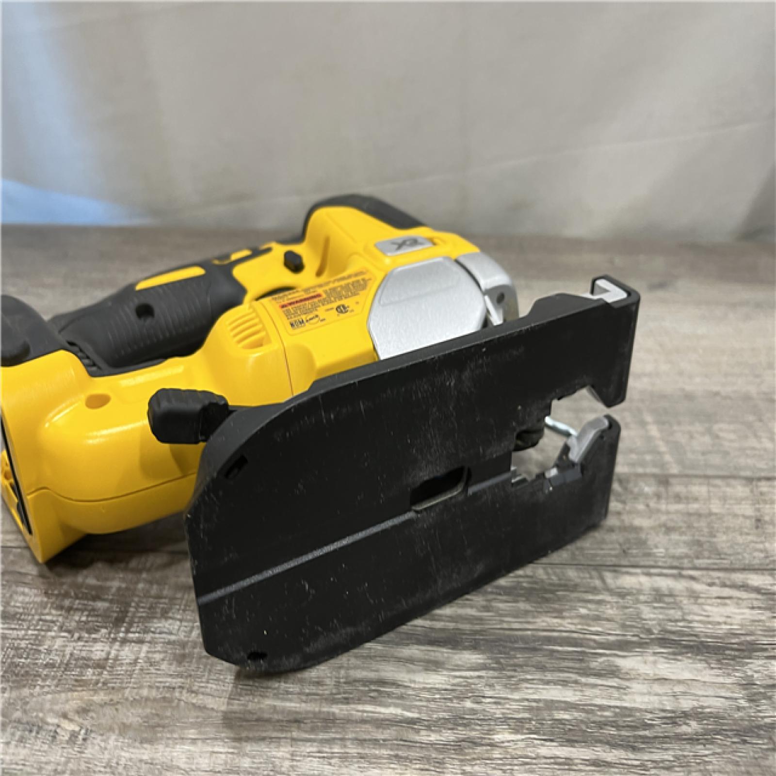 AS-IS DEWALT 20V MAX XR Cordless Brushless Jigsaw (Tool Only)