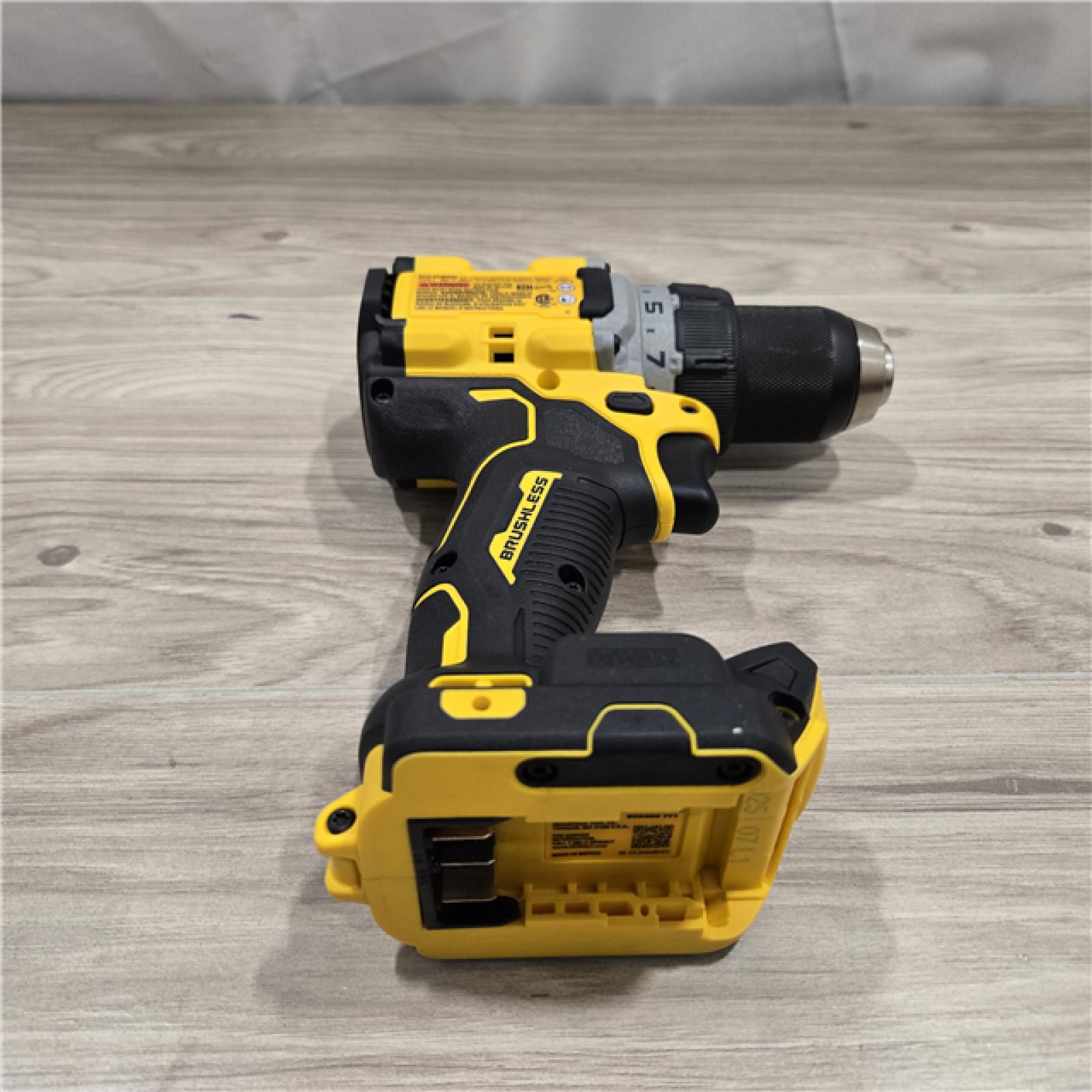 AS-IS DEWALT 20V MAX XR Cordless Drill/Driver Kit
