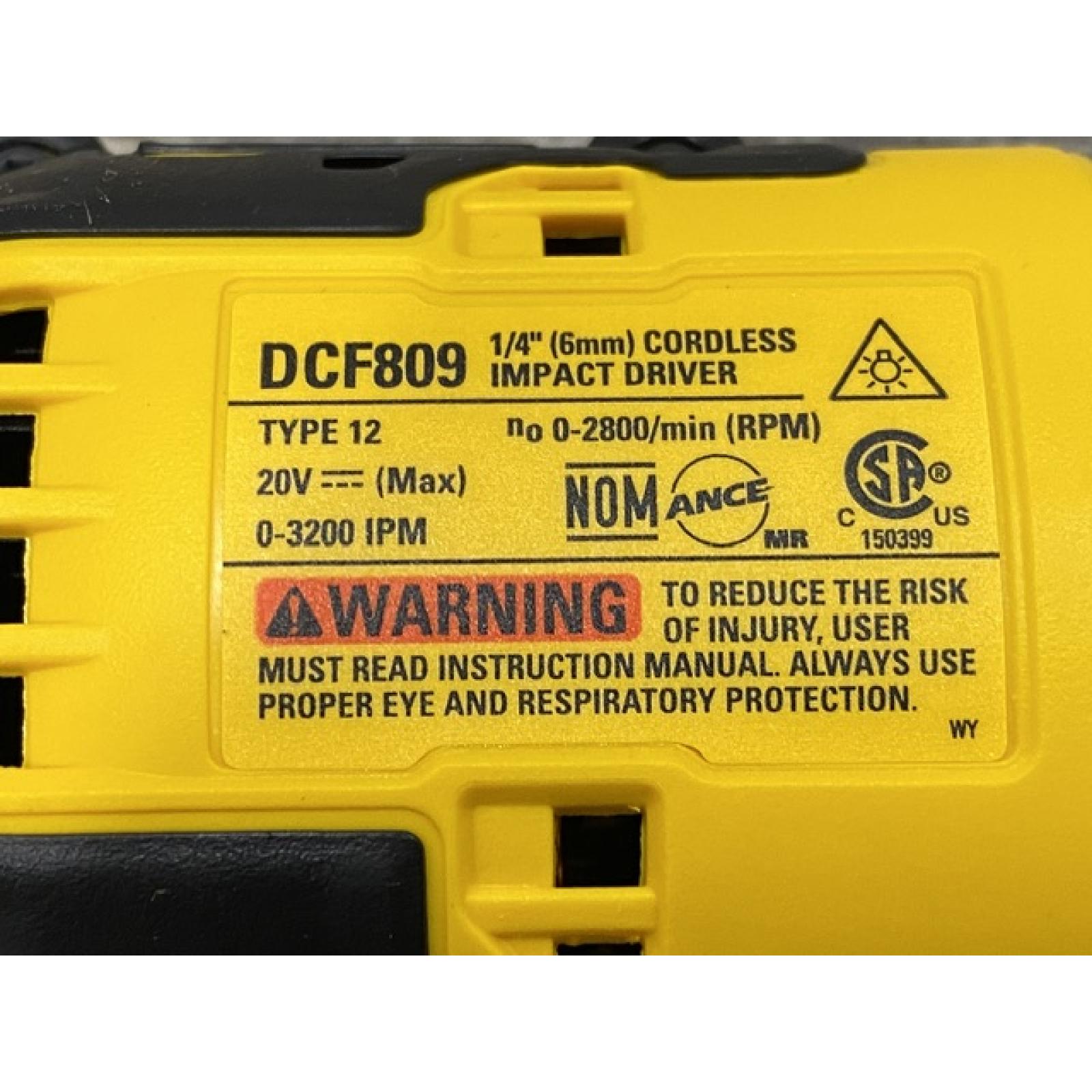 AS-IS DEWALT Atomic 20V Max Lithium-Ion Brushless Cordless Compact 1/4 in. Impact Driver Kit