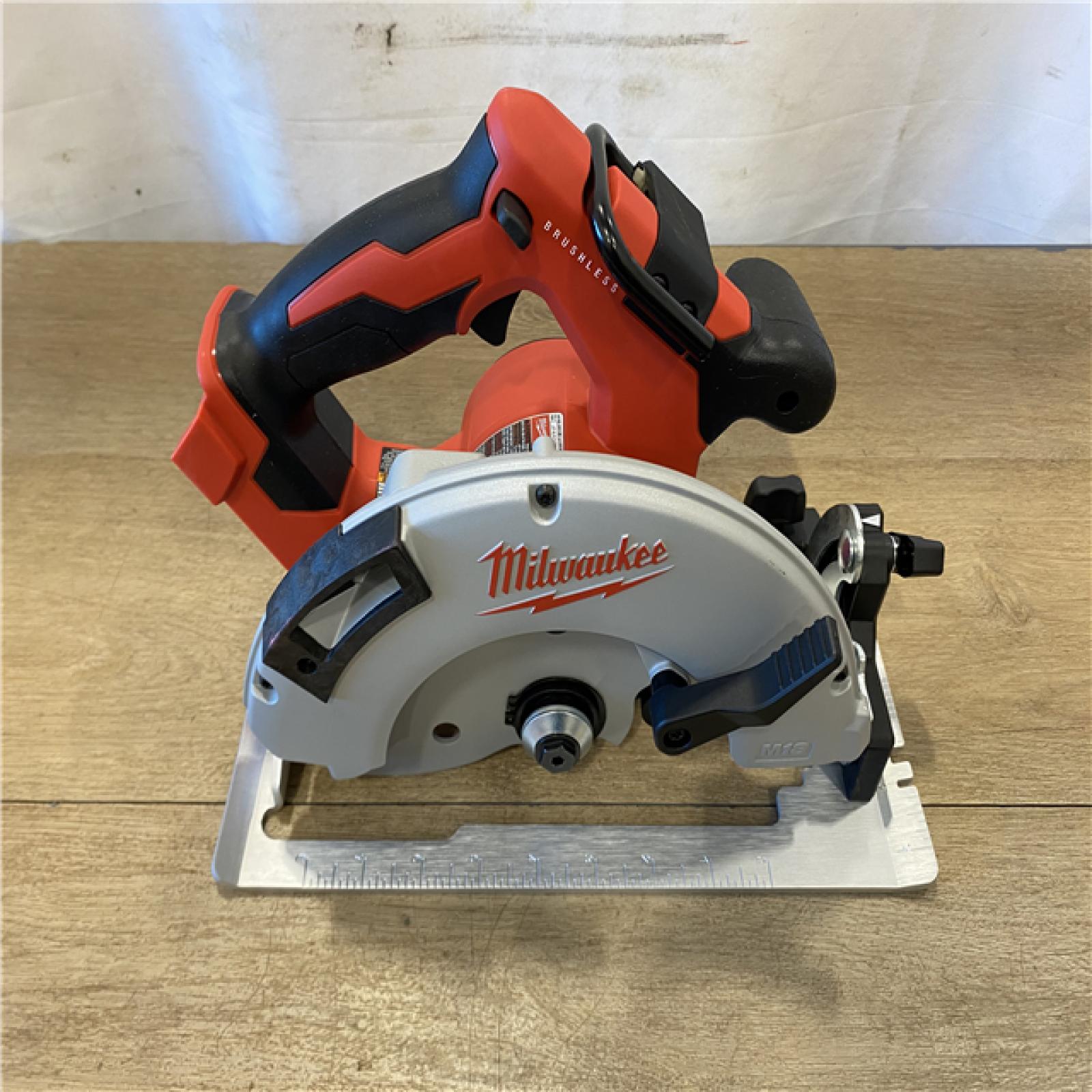 AS-IS Milwaukee 18-Volt Lithium-Ion Brushless Cordless (4-Tool) Combo Kit