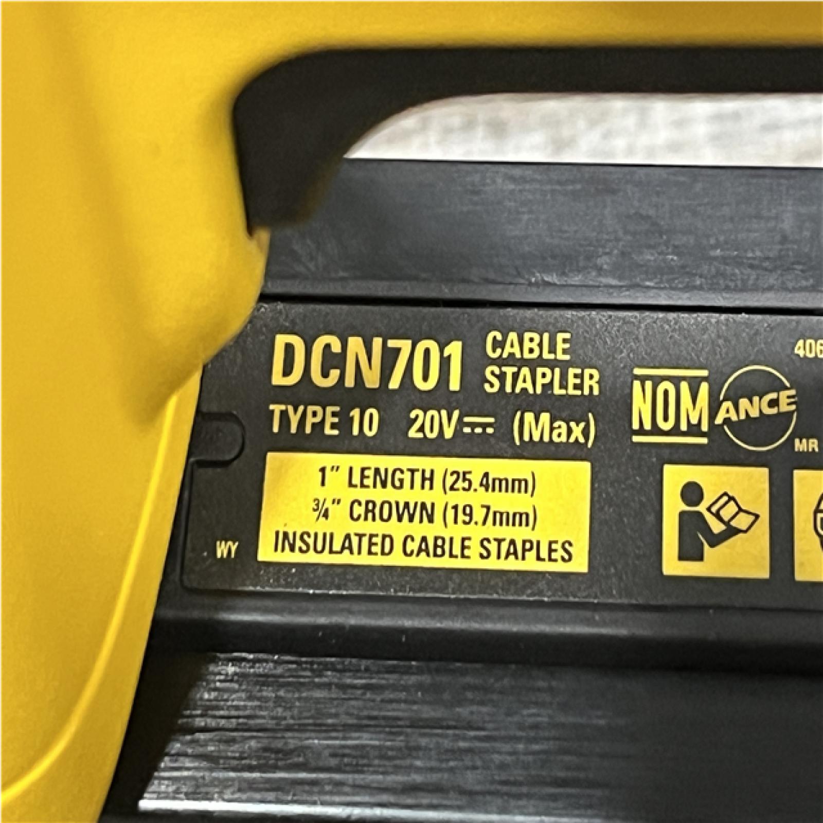 AS-IS DEWALT 20V MAX Lithium-Ion Cordless Cable Stapler Kit
