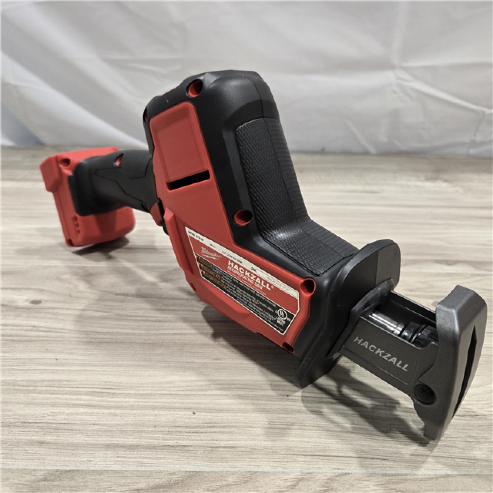LIKE NEW! - Milwaukee 2719-20 Hackzall Reciprocating Saw