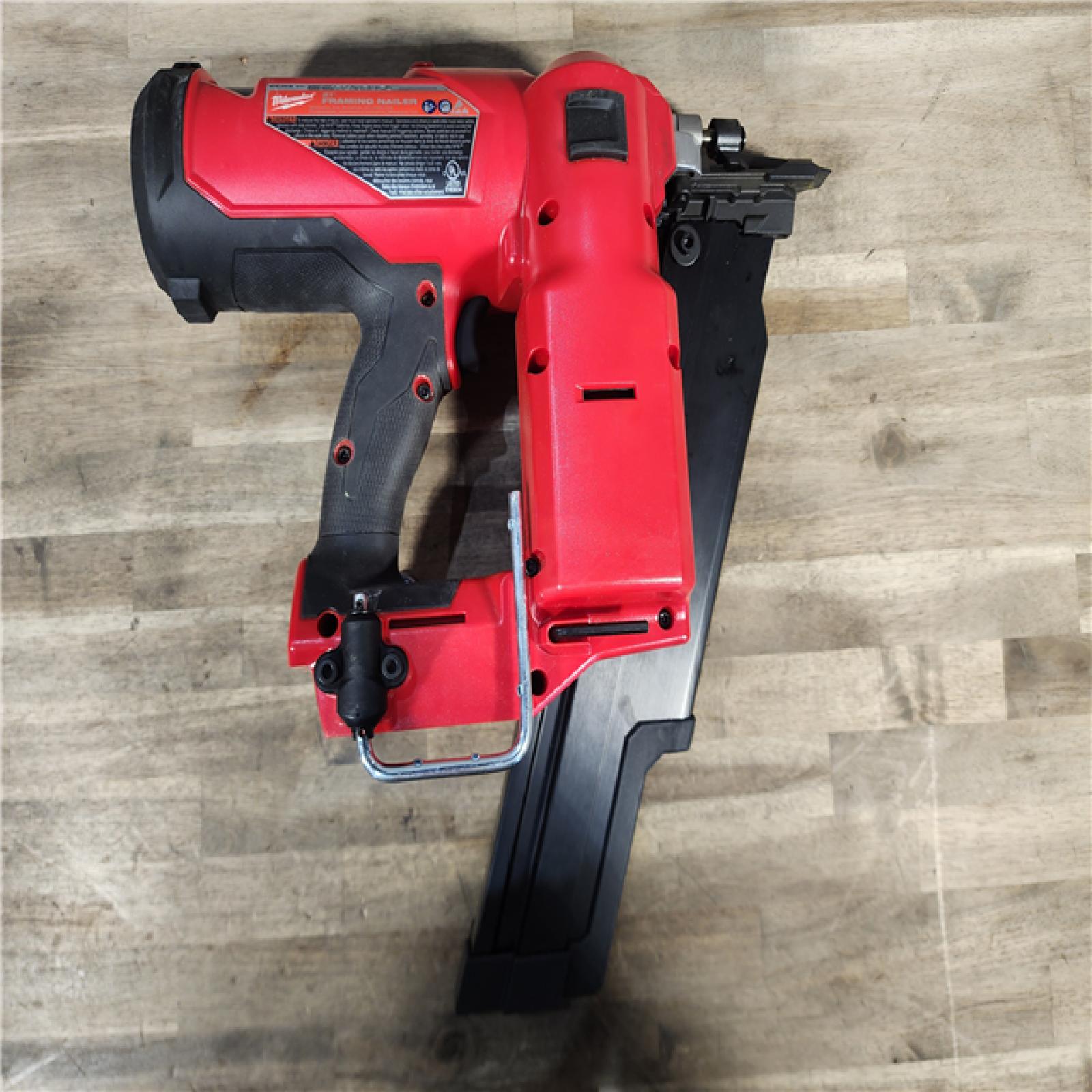 HOUSTON LOCATION - AS-IS Milwaukee 2744-20 M18 FUEL 3-1/2 in. 18-Volt 21-Degree Lithium-Ion Brushless Cordless Framing Nailer (Tool-Only)